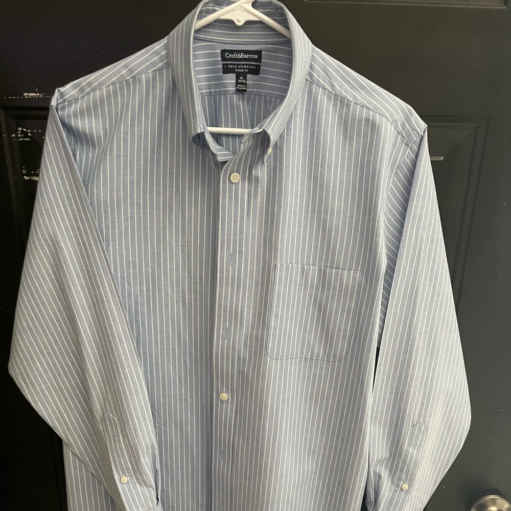 Men’s dress shirt